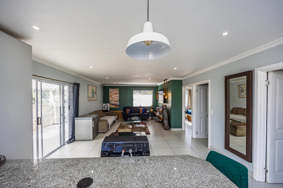 2 Bedroom Property for Sale in Nahoon Valley Park Eastern Cape
